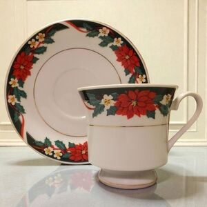 Vtg Cup/Saucer Christmas Coffee Tea  Deck The Halls (Verge) By Tienshan Gold